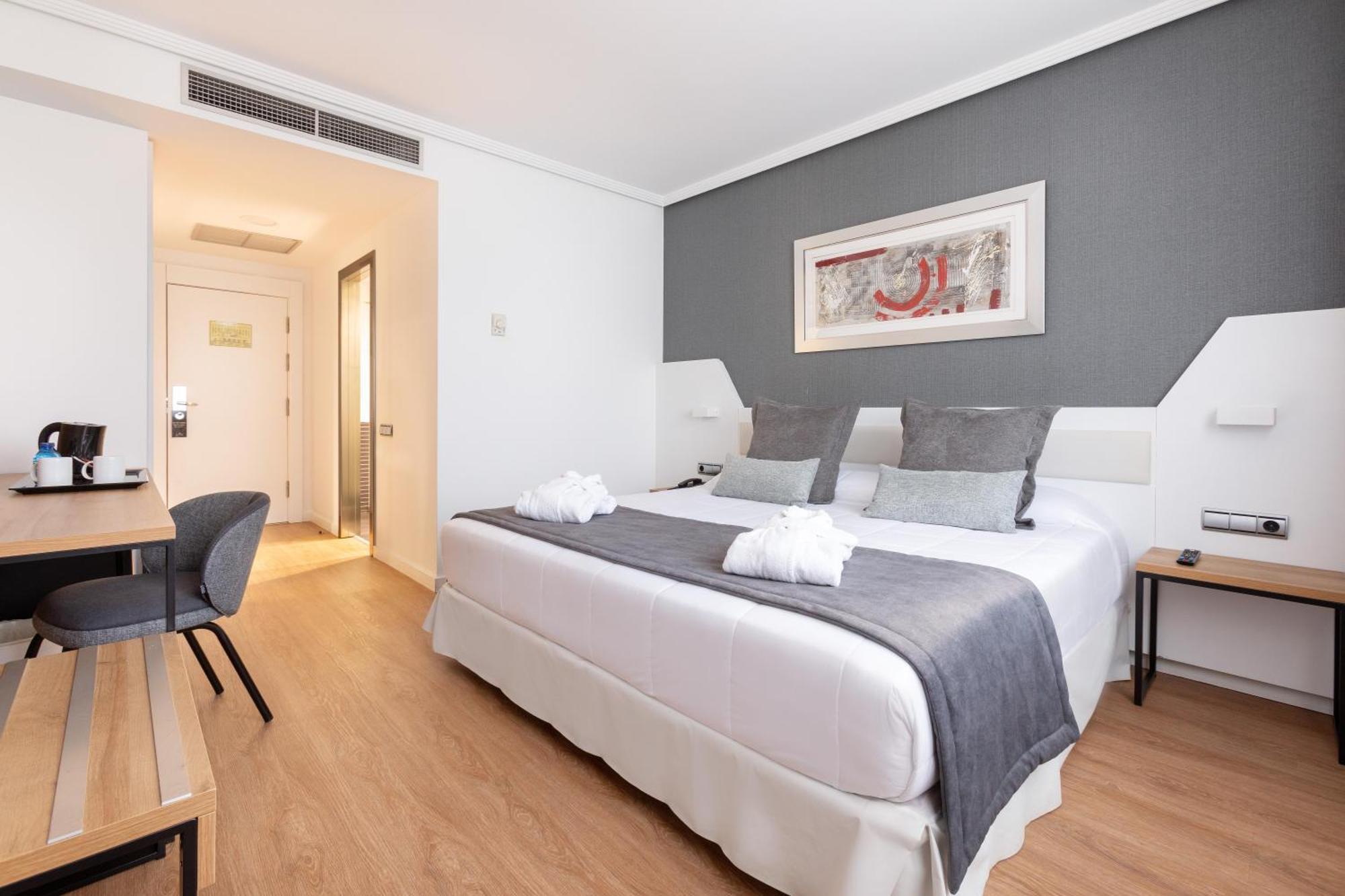 Alexandre Frontair Congress Hotell Sant Boi de Llobregat Eksteriør bilde